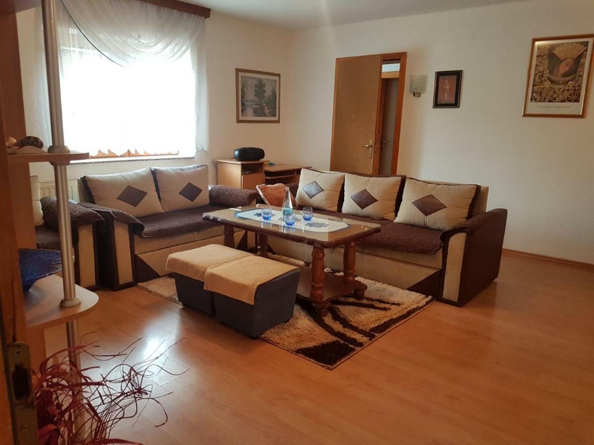 Kuca Za Odmor Sarcevic Apartment Prozor Exterior photo